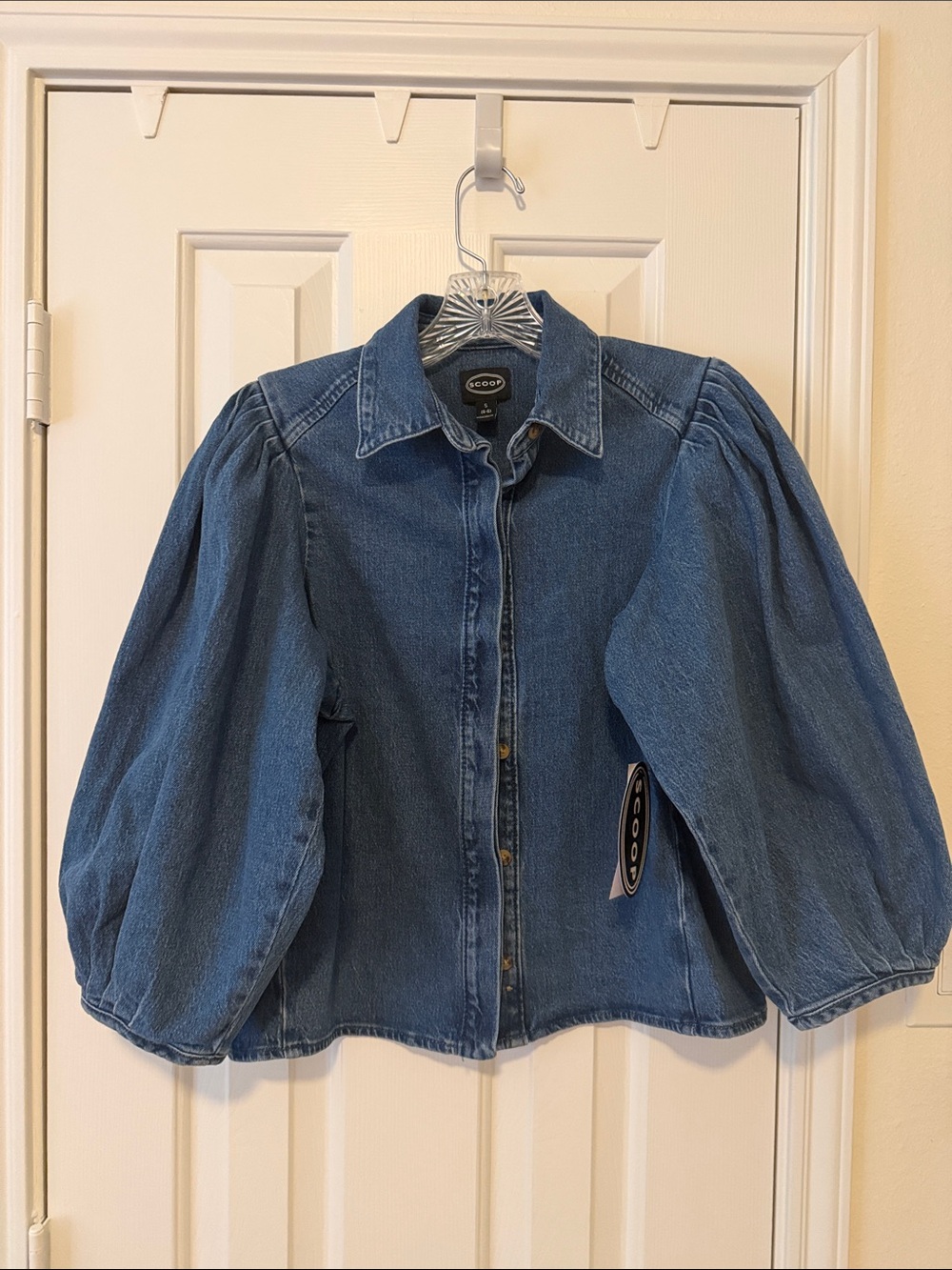 SCOOP Puff-Sleeve Denim Jacket in Medium Blue